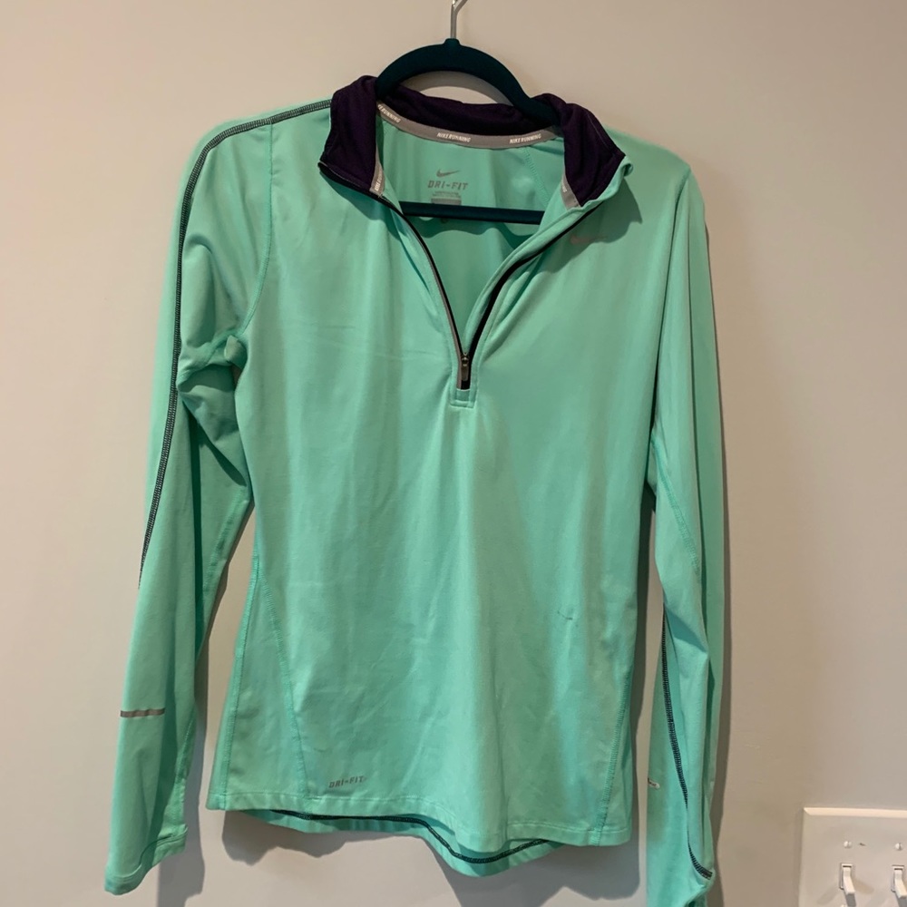 Nike pullover